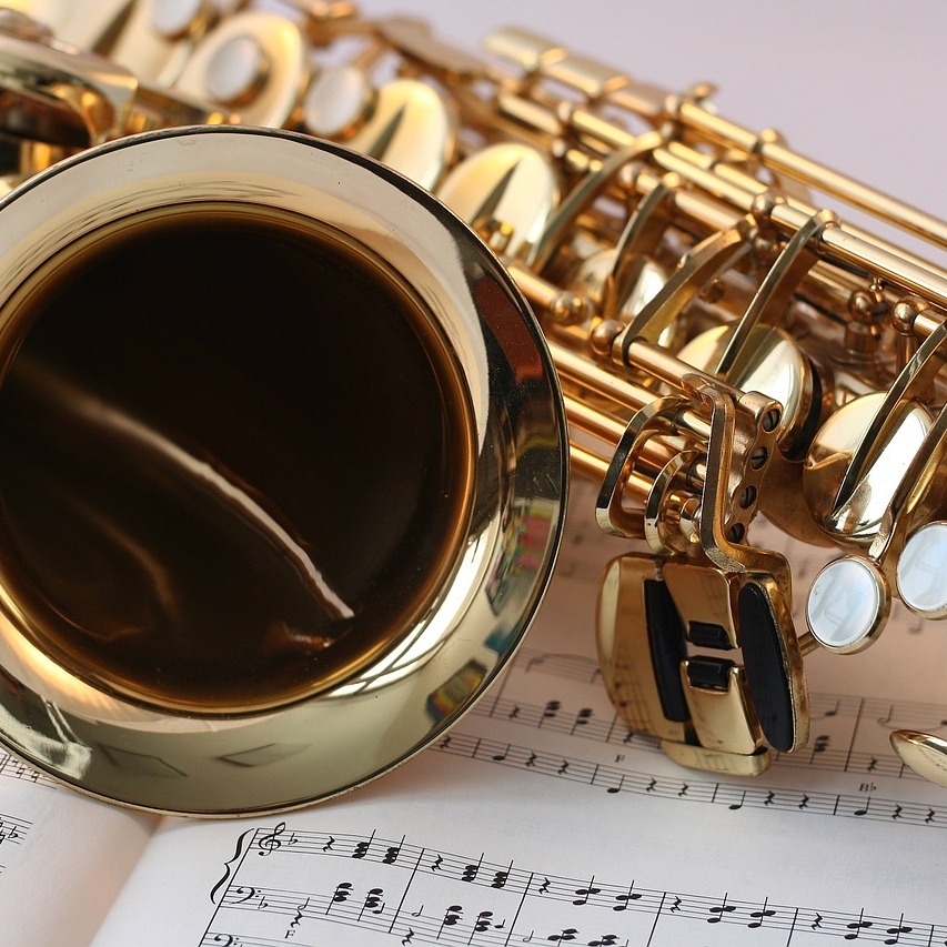 Schuetz Mediendesign Saxophone 546303 1280 (1)