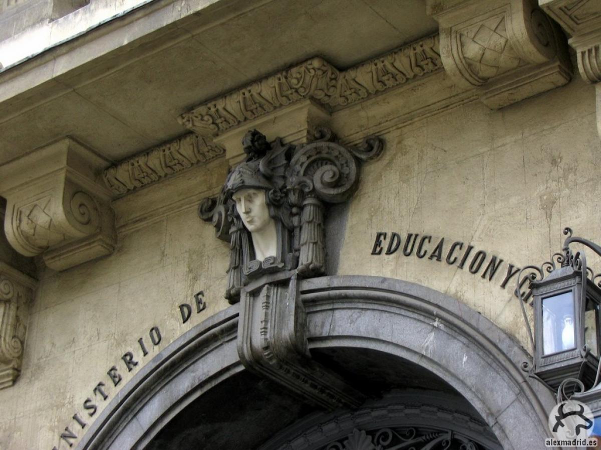 Ministeri D'educació
