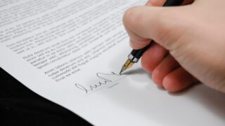 Signatura d'un document