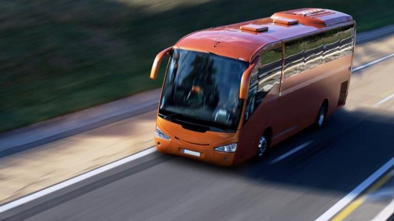Autobus Transport Viatgers Carretera